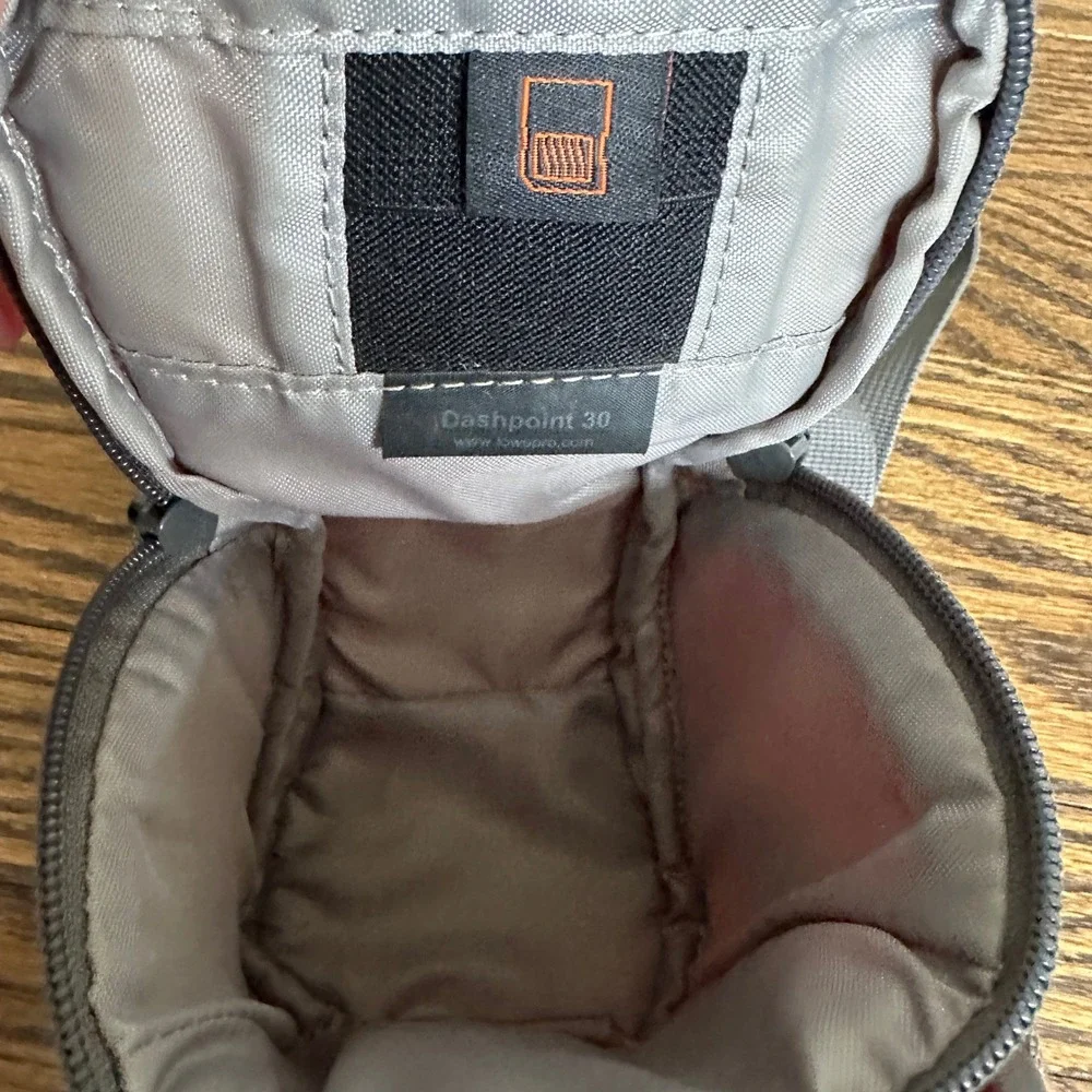 Lowepro Dashpoint 30 Unisex One Size Orange Camera Bag Pouch Case Travel Hiking